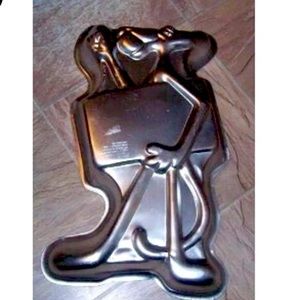 Vintage 1977 Wilton pink panther sheet cake pan